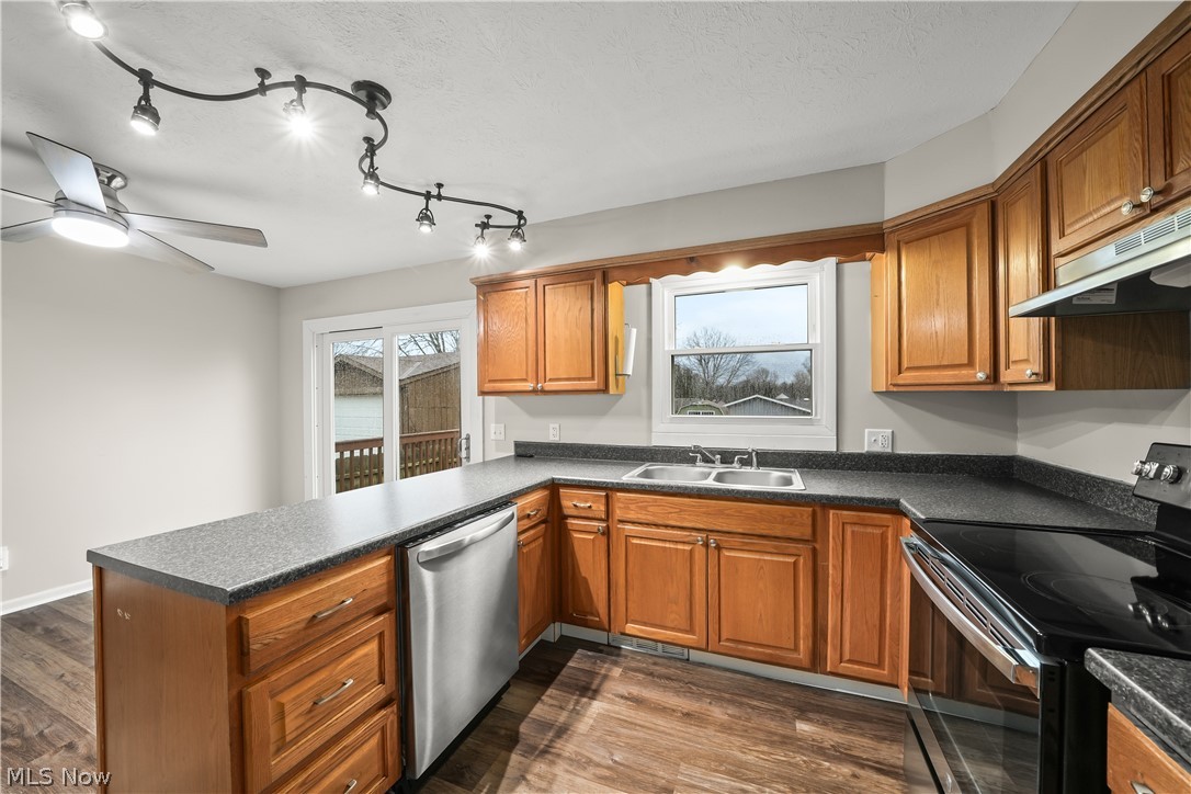 9870 Short Drive Windham OH 44288