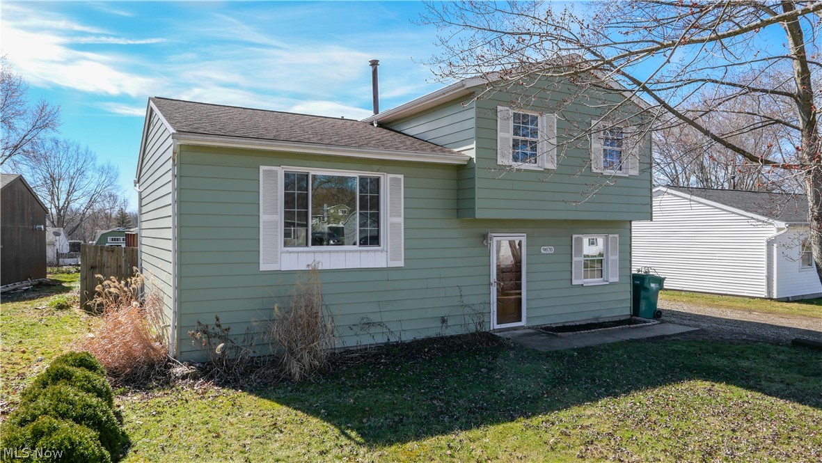 9870 Short Drive Windham OH 44288