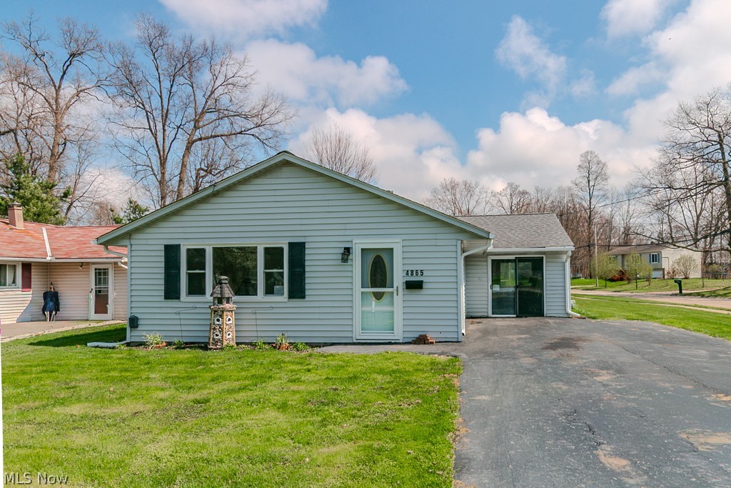 4865 Robinwood Drive Mentor OH 44060