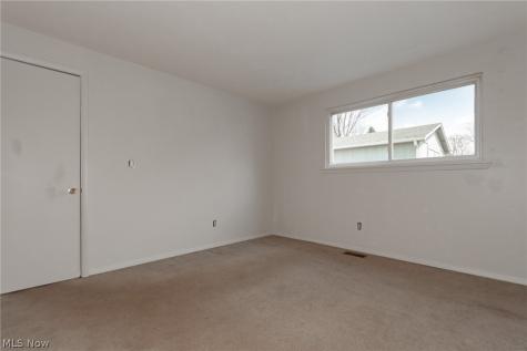 4865 Robinwood Drive Mentor OH 44060