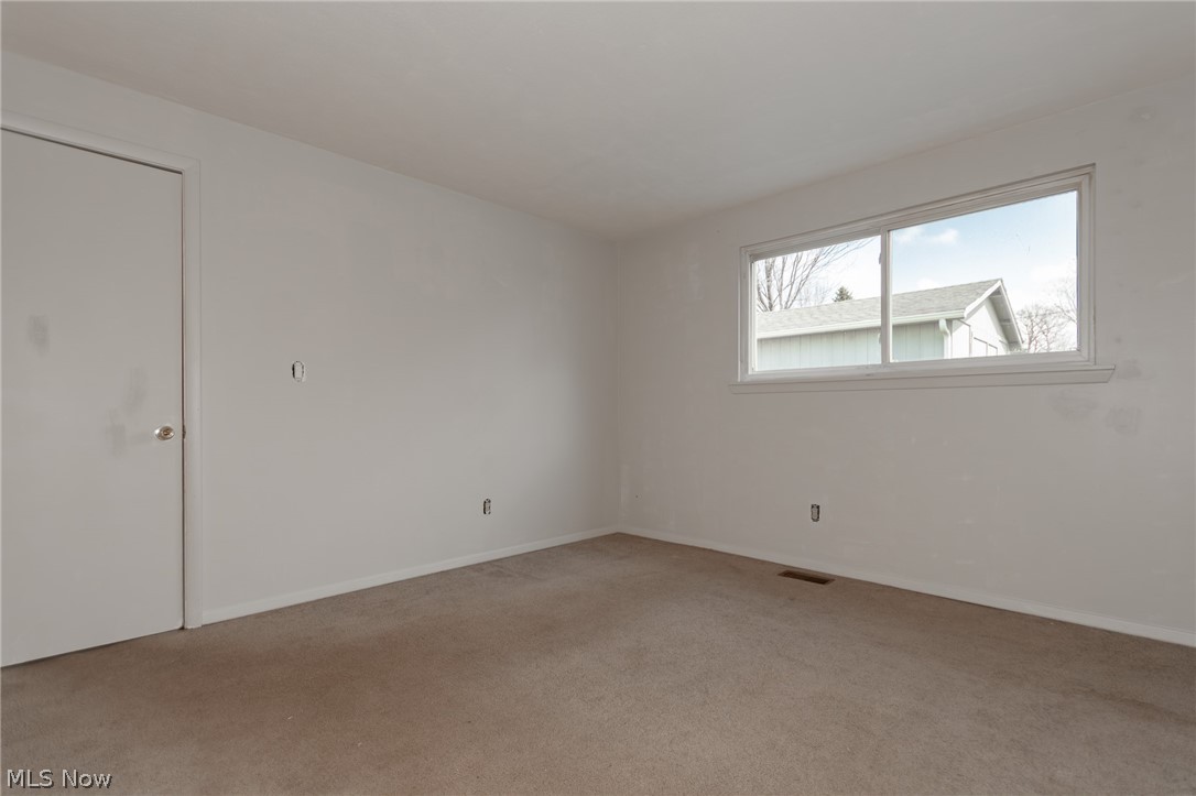 4865 Robinwood Drive Mentor OH 44060
