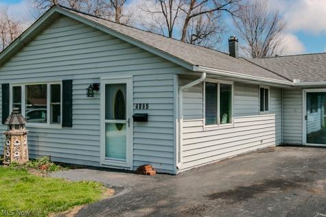4865 Robinwood Drive Mentor OH 44060