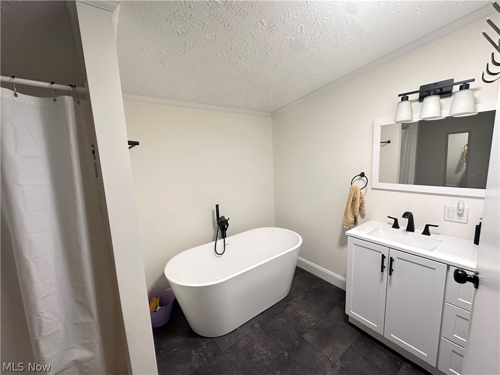 2525 Panther Drive NE New Lexington OH 43764