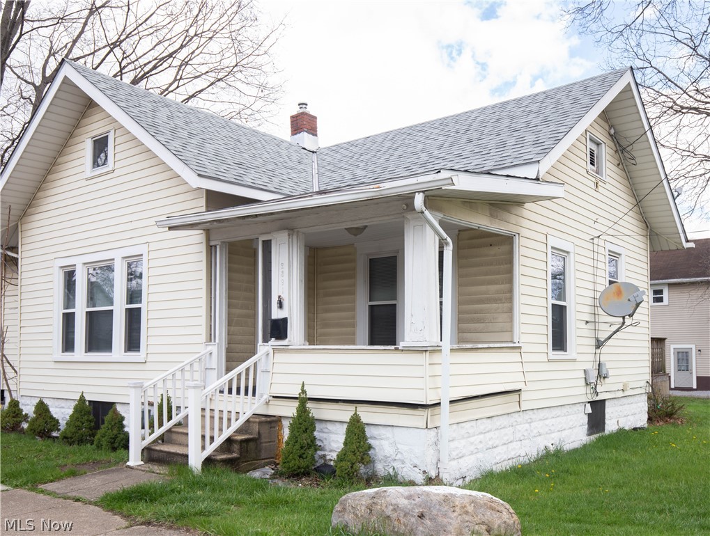 2391 27th Street SW Akron OH 44314