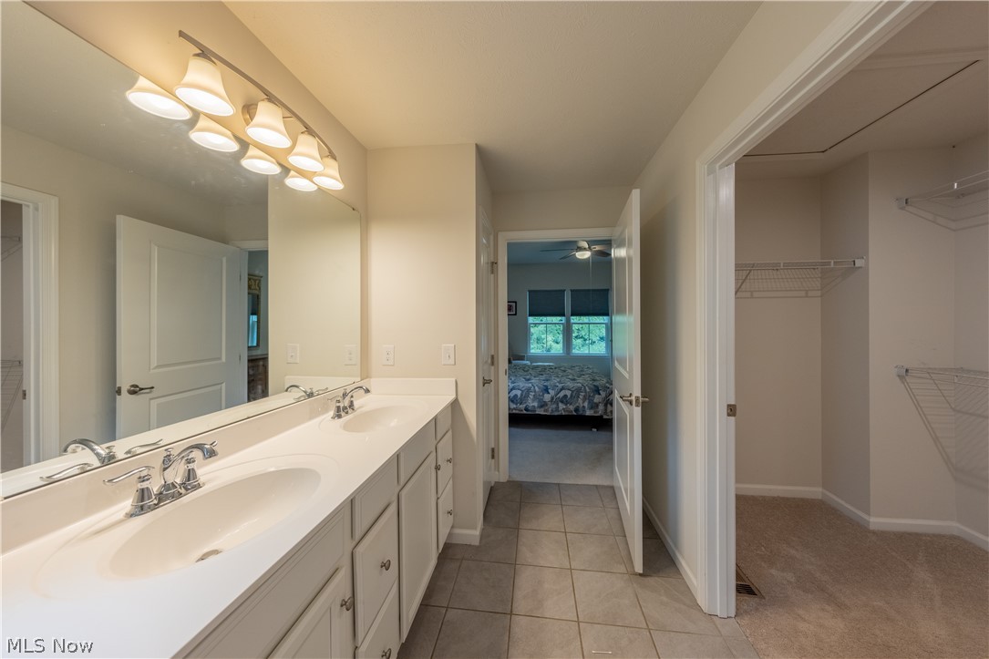 5211 Marrus Lane Richmond Heights OH 44143