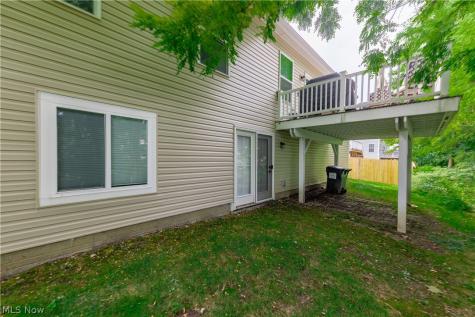 5211 Marrus Lane Richmond Heights OH 44143