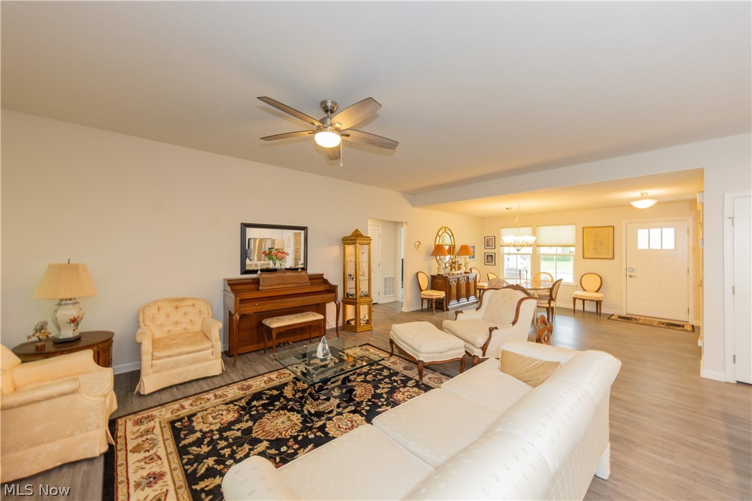 5211 Marrus Lane Richmond Heights OH 44143