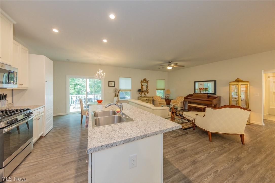 5211 Marrus Lane Richmond Heights OH 44143