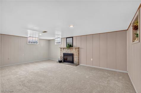 514 6th Street NW North Canton OH 44720