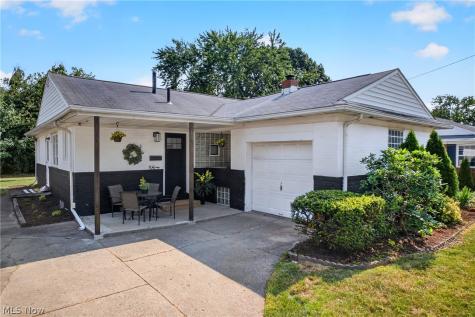 514 6th Street NW North Canton OH 44720
