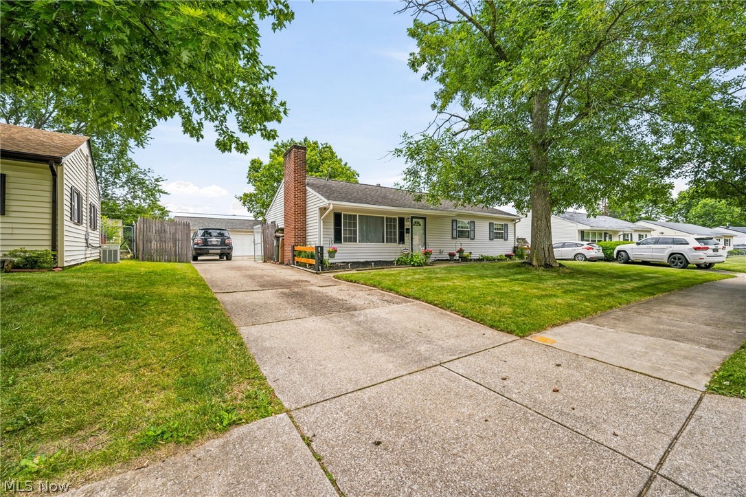 2728 19th Street NE Canton OH 44705