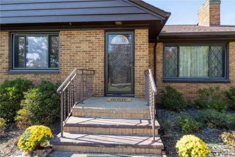 6446 Big Creek Parkway Parma Heights OH 44130
