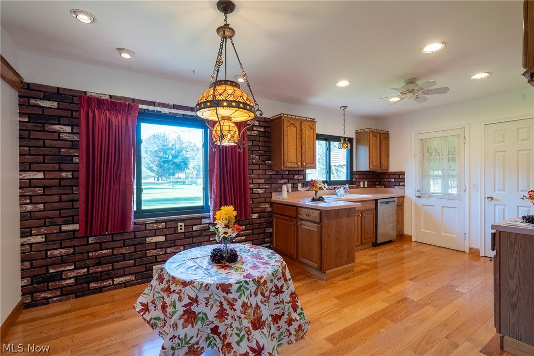 6446 Big Creek Parkway Parma Heights OH 44130