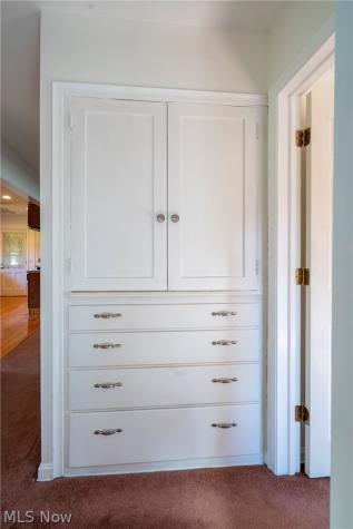 6446 Big Creek Parkway Parma Heights OH 44130