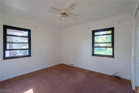 6446 Big Creek Parkway Parma Heights OH 44130