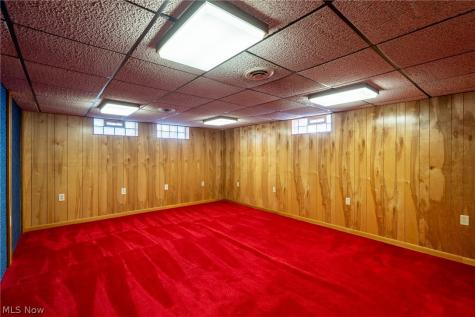 6446 Big Creek Parkway Parma Heights OH 44130