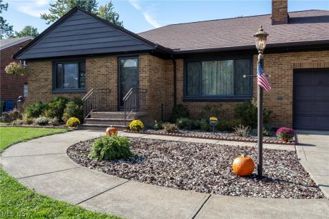 6446 Big Creek Parkway Parma Heights OH 44130