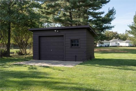 6446 Big Creek Parkway Parma Heights OH 44130