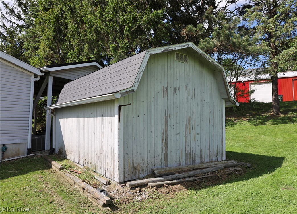 117 S Madison Street Big Prairie OH 44611