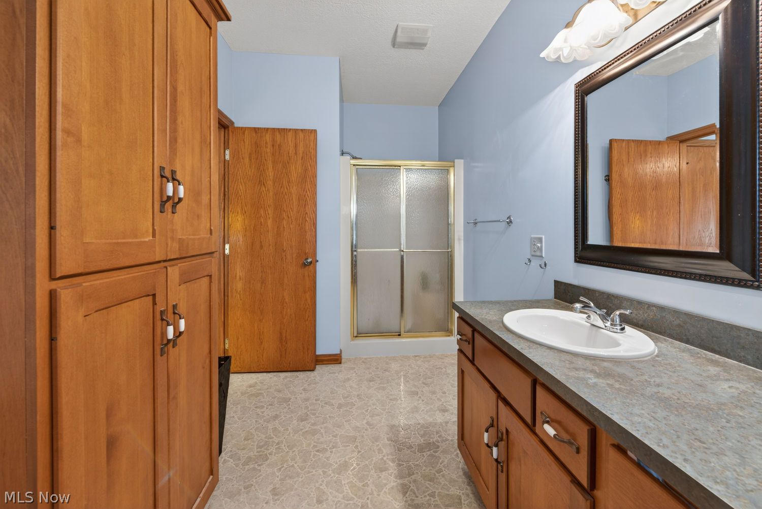 5042 Shawnee Drive Carrollton OH 44615