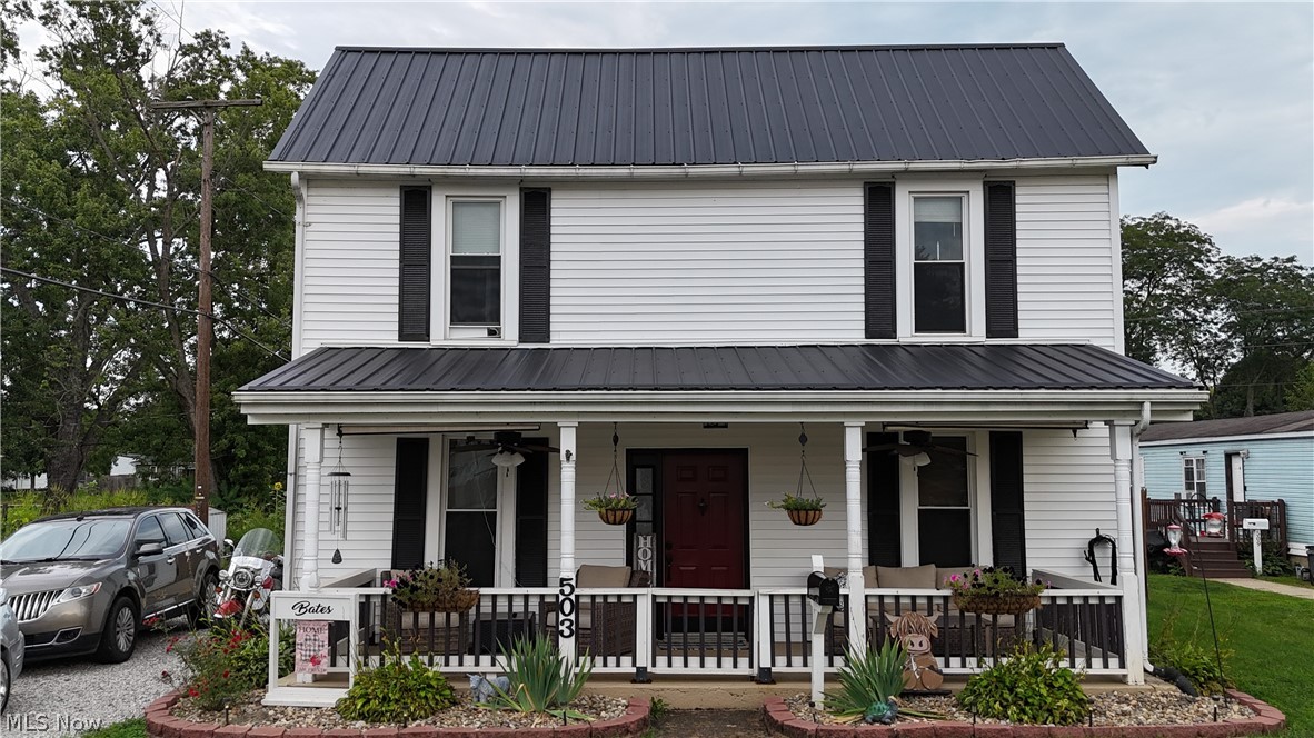 503 Tuscarawas Avenue Newcomerstown OH 43832