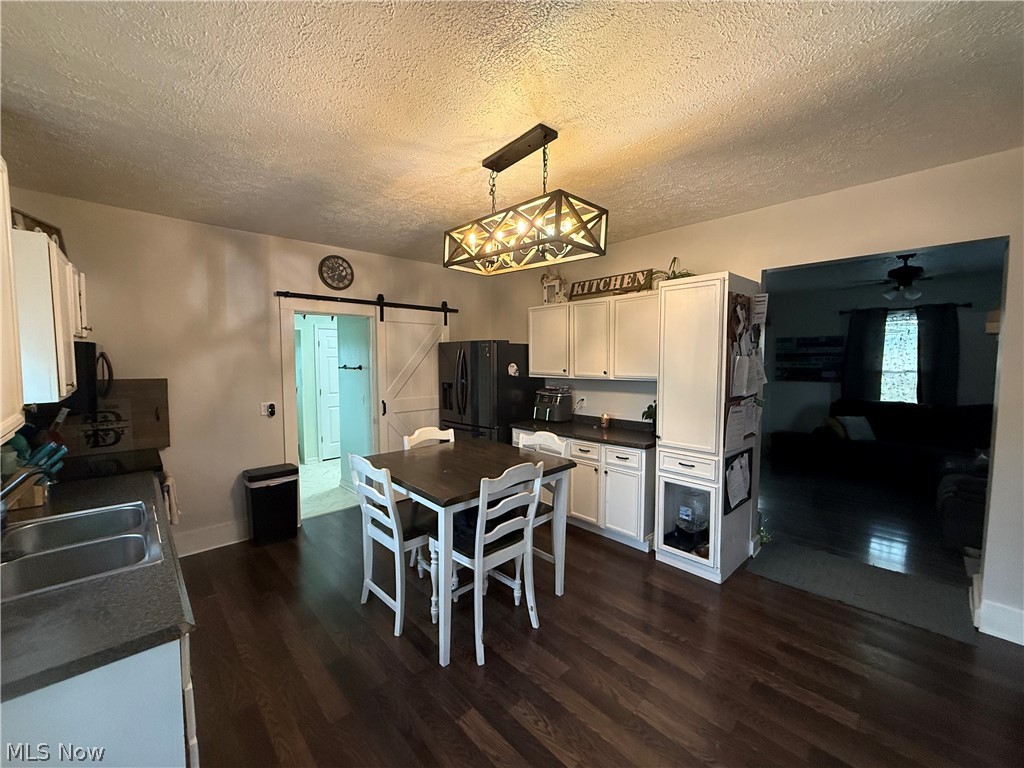 503 Tuscarawas Avenue Newcomerstown OH 43832