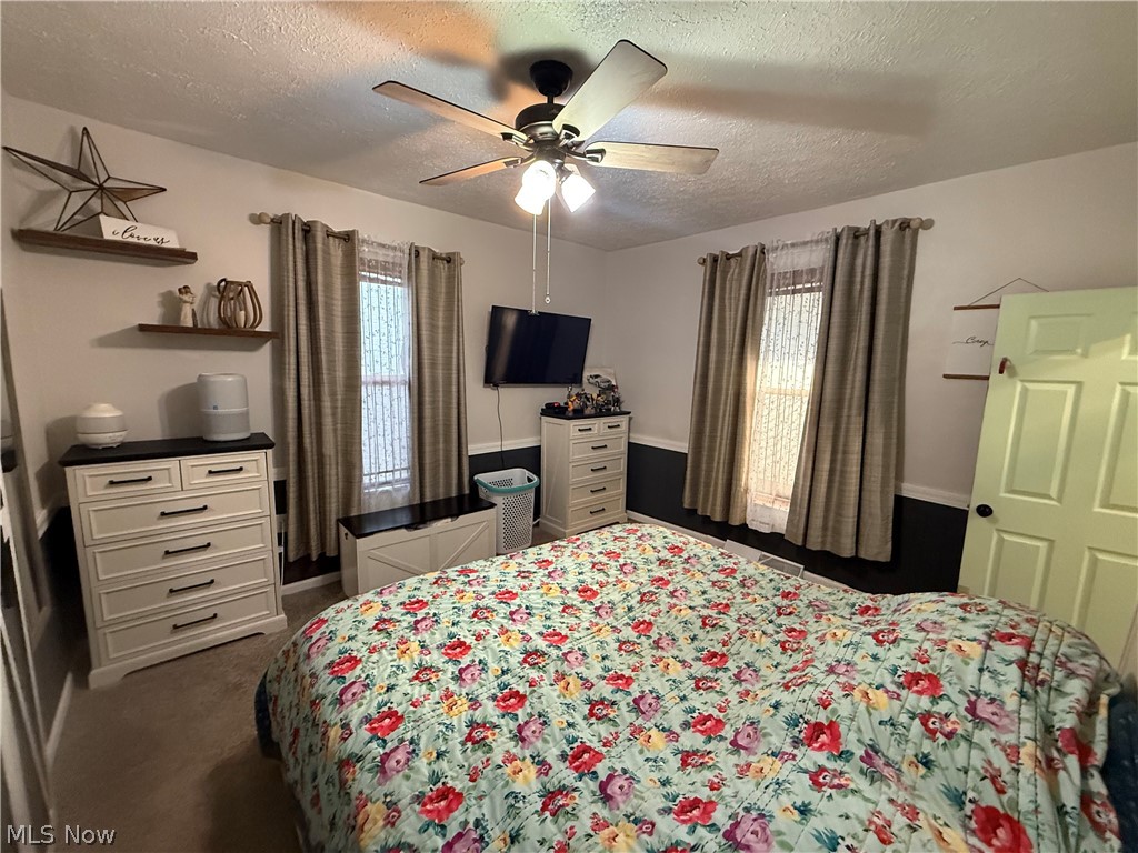 503 Tuscarawas Avenue Newcomerstown OH 43832