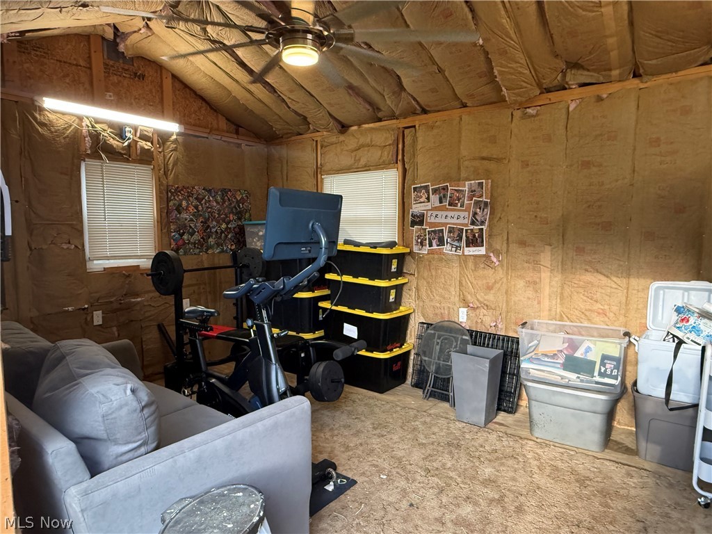 503 Tuscarawas Avenue Newcomerstown OH 43832