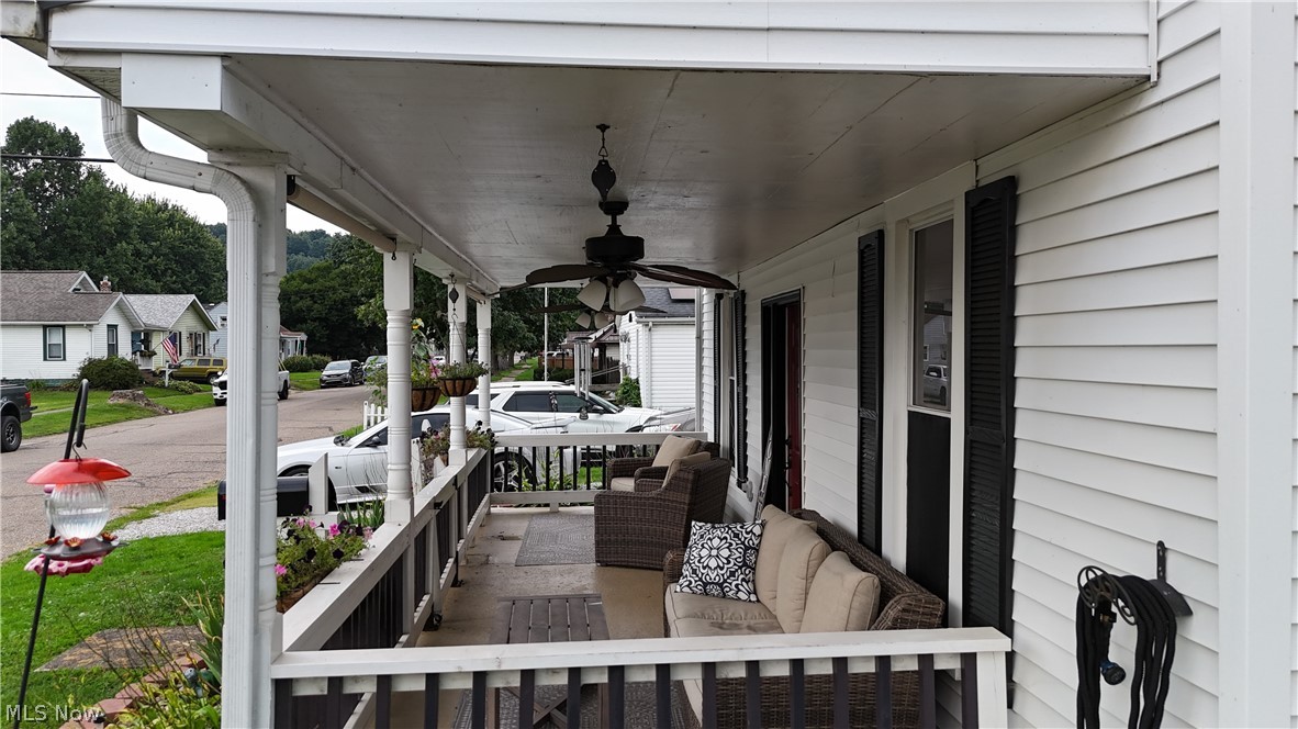 503 Tuscarawas Avenue Newcomerstown OH 43832