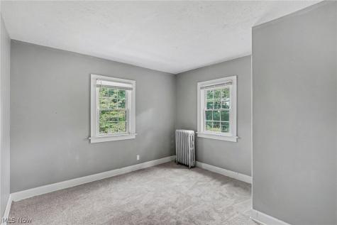 1371 Lynn Park Drive Cleveland OH 44121