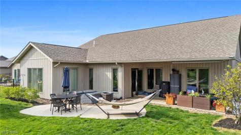 9070 Hummingbird Lane North Ridgeville OH 44039