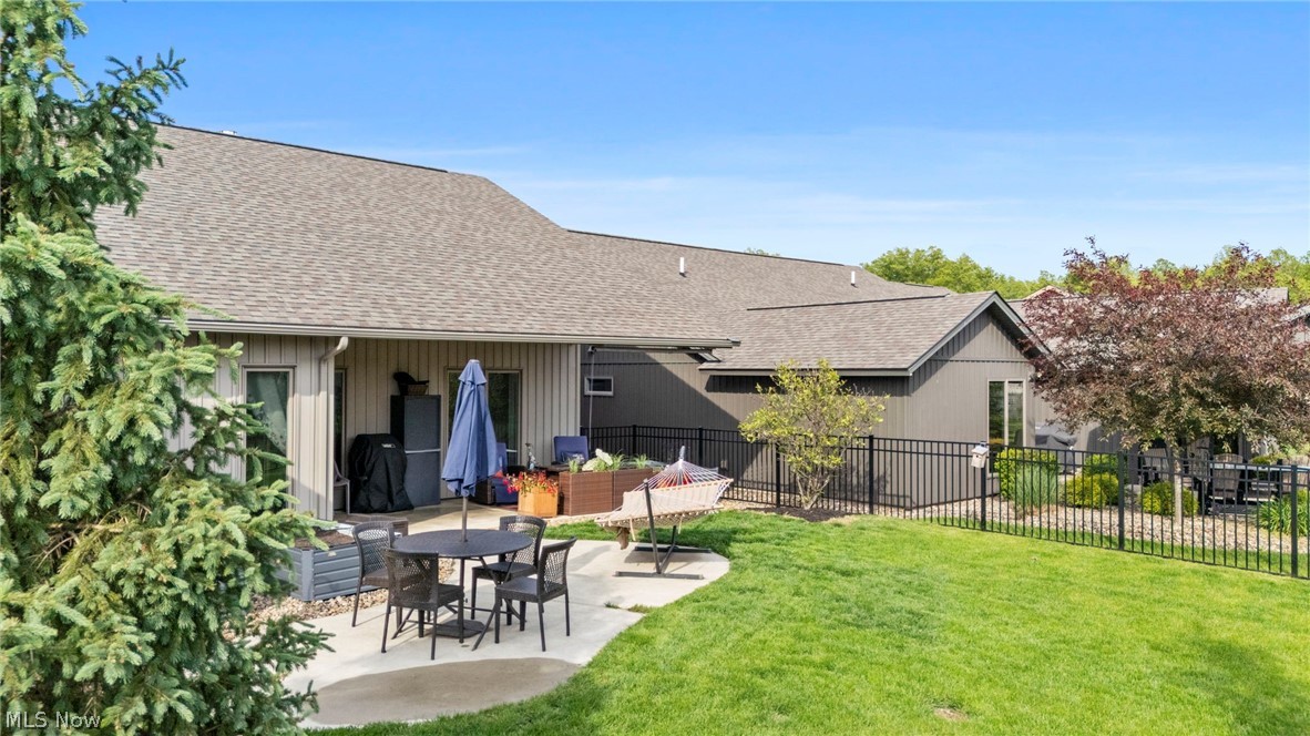 9070 Hummingbird Lane North Ridgeville OH 44039