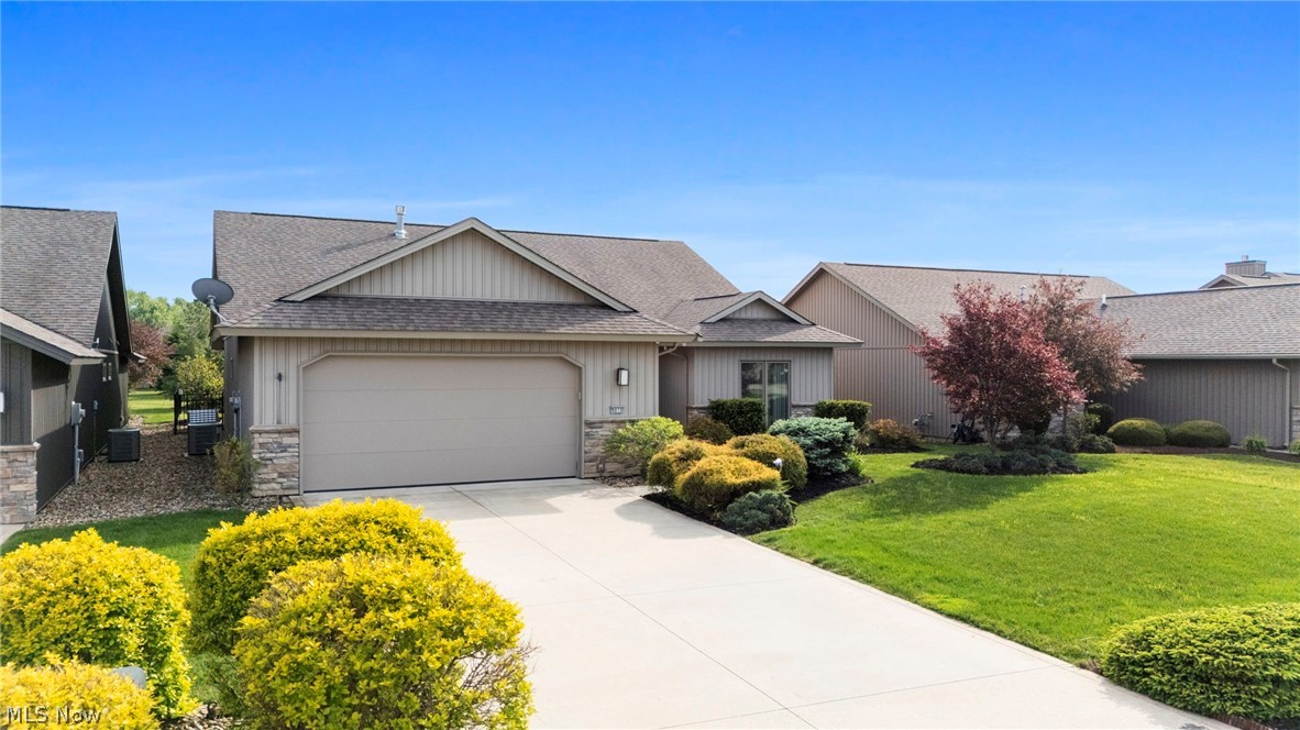 9070 Hummingbird Lane North Ridgeville OH 44039