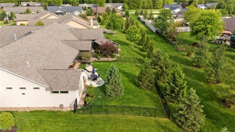 9070 Hummingbird Lane North Ridgeville OH 44039