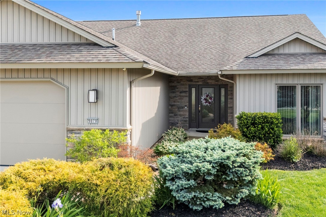 9070 Hummingbird Lane North Ridgeville OH 44039