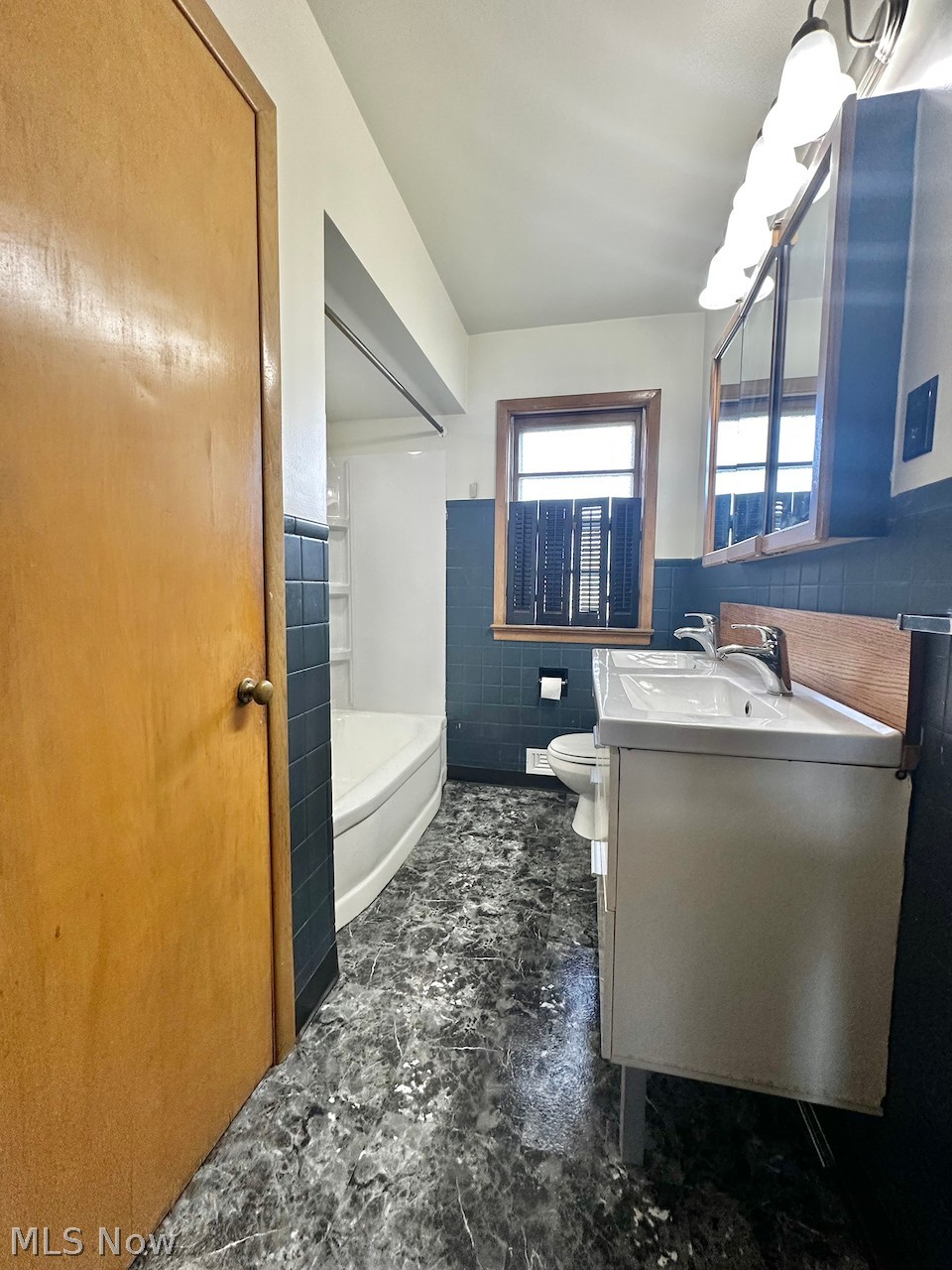 11221 Aaron Drive Parma OH 44130