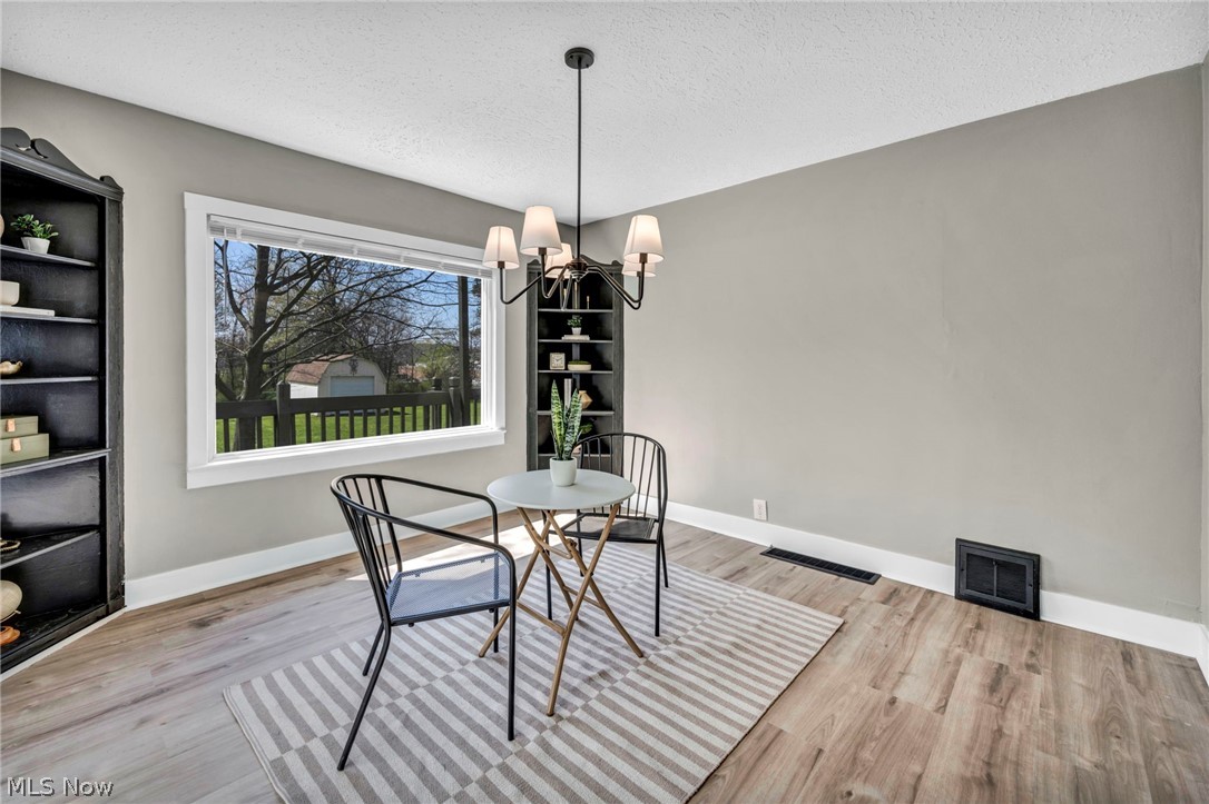 375 Hillside Road Seven Hills OH 44131