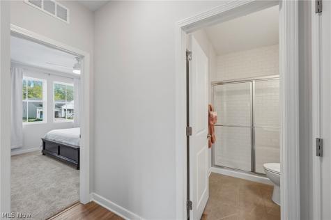 7564 Main Street Olmsted Falls OH 44138