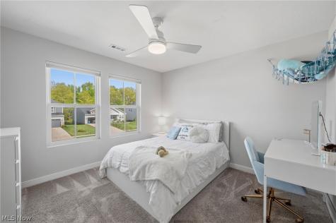 7564 Main Street Olmsted Falls OH 44138