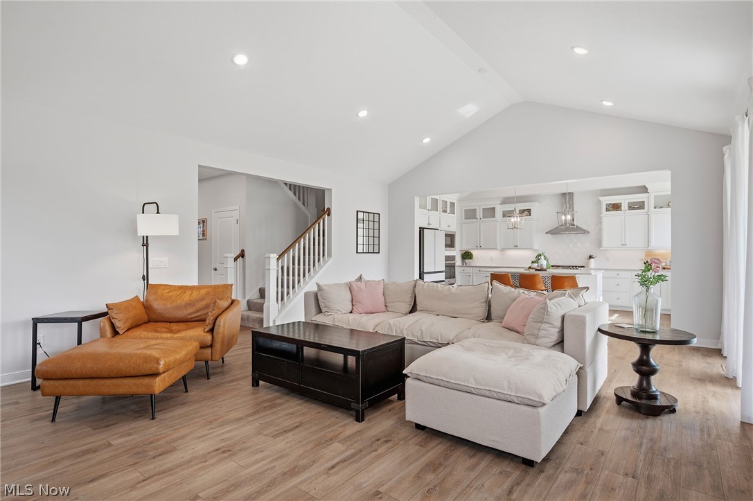 7564 Main Street Olmsted Falls OH 44138