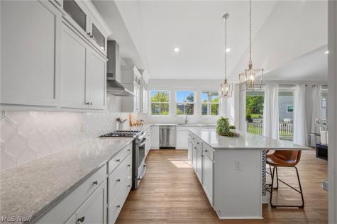 7564 Main Street Olmsted Falls OH 44138