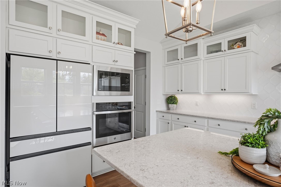 7564 Main Street Olmsted Falls OH 44138