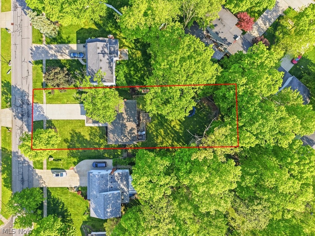 16878 Lanier Avenue Strongsville OH 44136