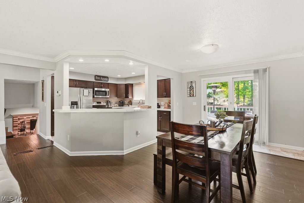 16878 Lanier Avenue Strongsville OH 44136