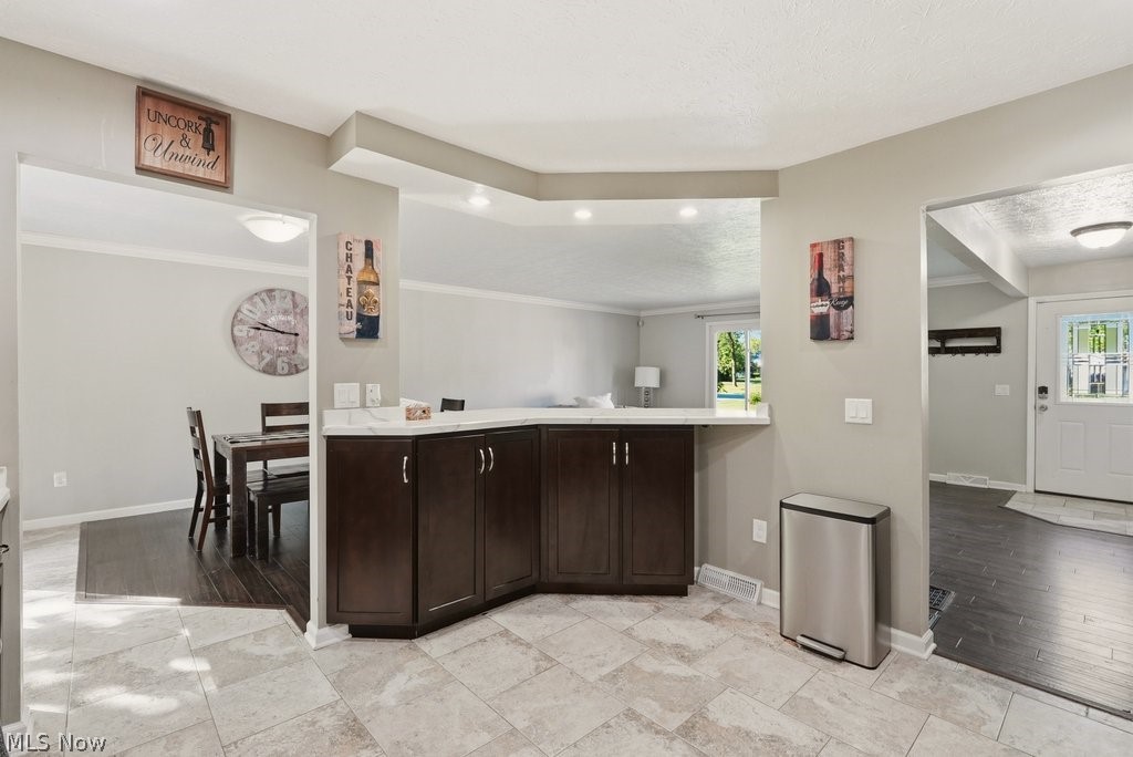 16878 Lanier Avenue Strongsville OH 44136