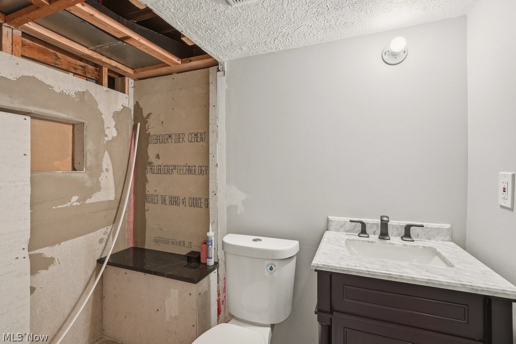 16878 Lanier Avenue Strongsville OH 44136