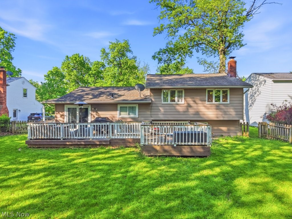 16878 Lanier Avenue Strongsville OH 44136