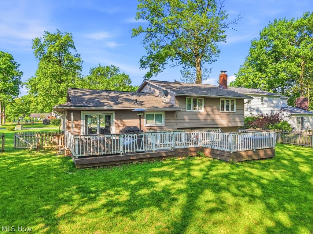 16878 Lanier Avenue Strongsville OH 44136