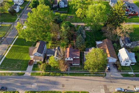 229 E 1st Street Mansfield OH 44902