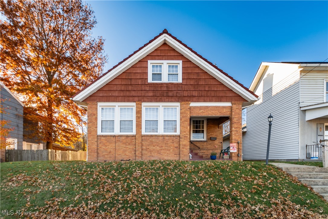 213 N Main Street Roseville OH 43777
